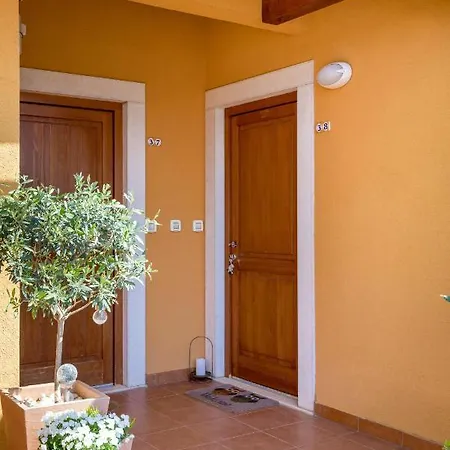 Rona Jm 38 Apartamento Vodnjan