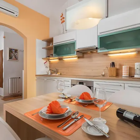 Rona Jm 38 Apartment Vodnjan