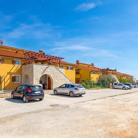 Apartment Rona Jm 38