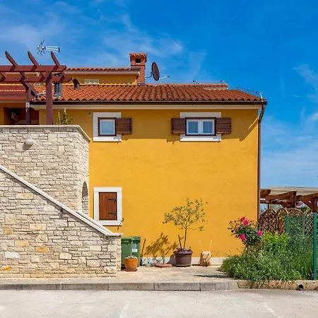 Rona Jm 38 아파트