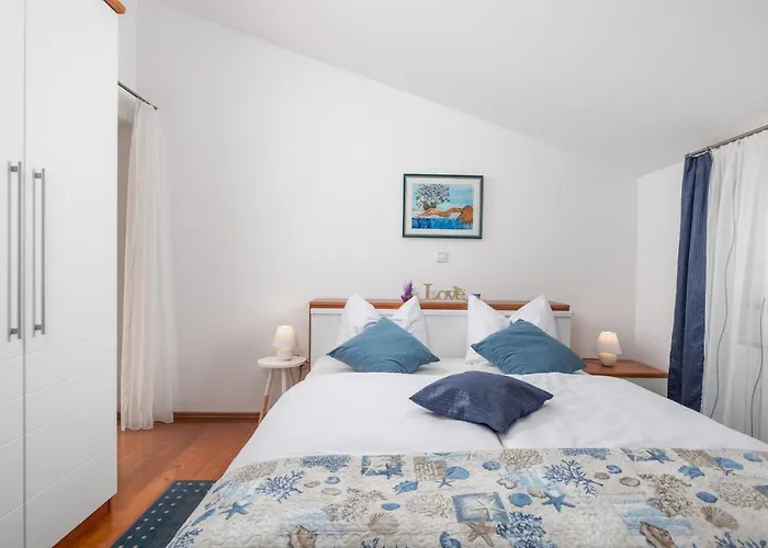 Rona Jm 38 아파트 보드냔